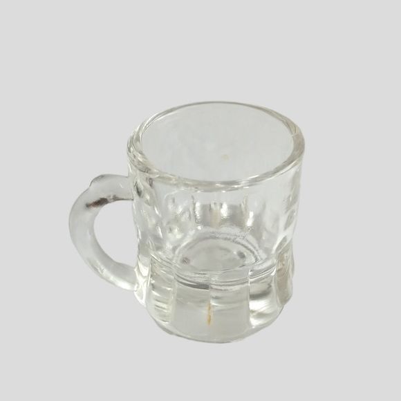 9 Piece Collection of Vintage Shot Glasses - Picture 5 of 11